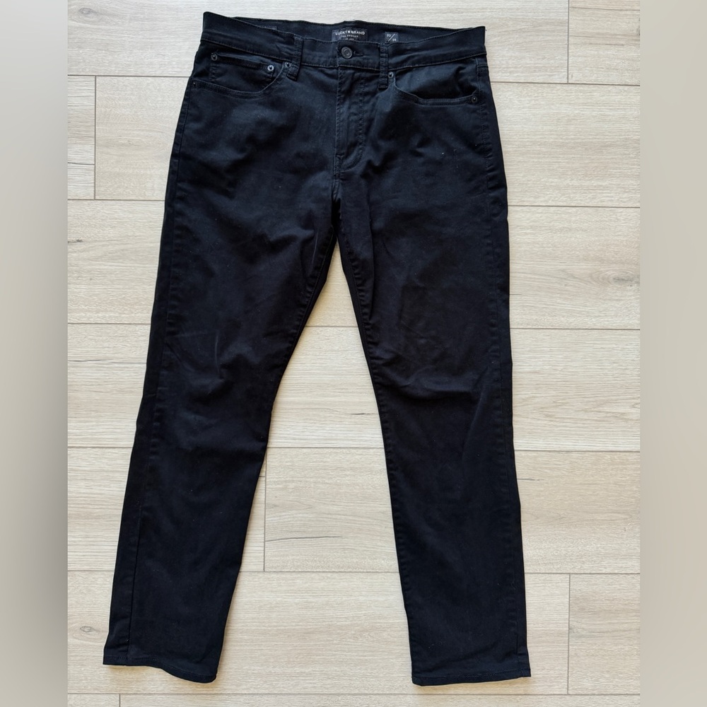 Men’s LUCKY BRAND 121 Slim Straight Jeans. Size 32/30. Black.